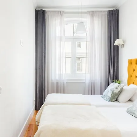 Augusta Street 213 - 3 Esq * リスボン